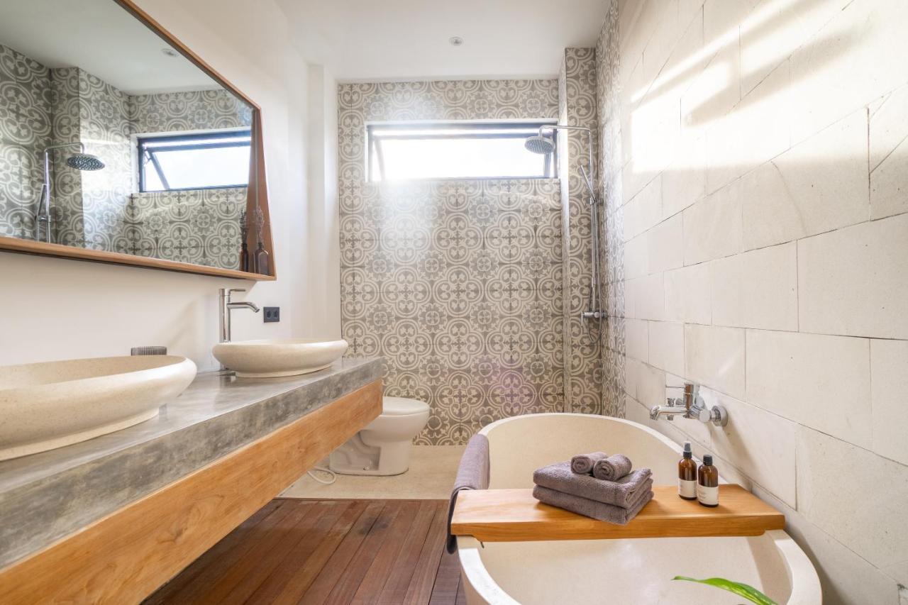 Suncoast Villa บาดุง ภายนอก รูปภาพ