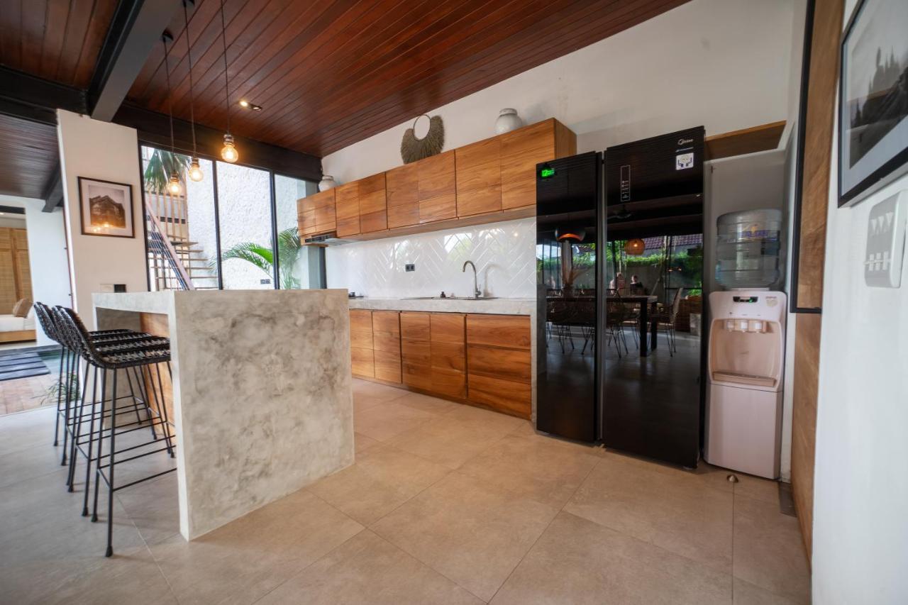 Suncoast Villa บาดุง ภายนอก รูปภาพ